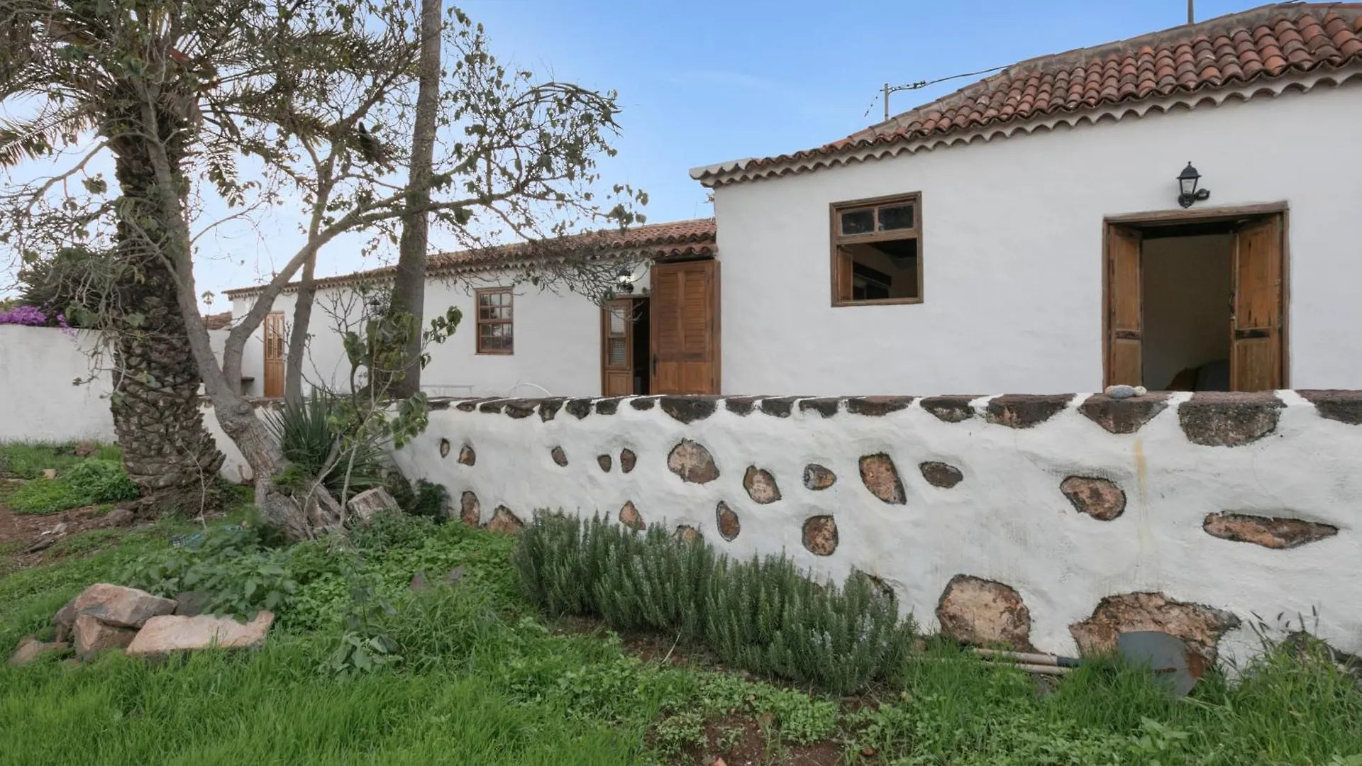 לה לגונה Casa Canaria Finca Real ספרד